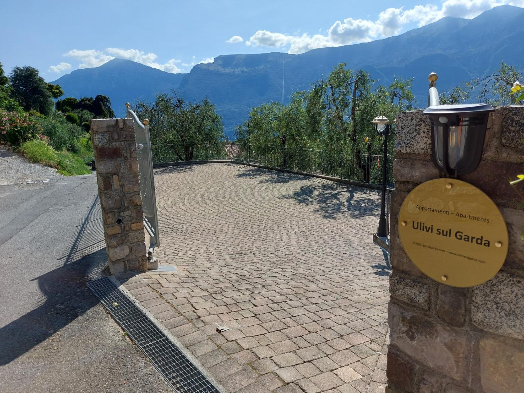 Apartmán Ulivi Sul Garda Garden By Gardadomusmea Tremosine Exteriér fotografie