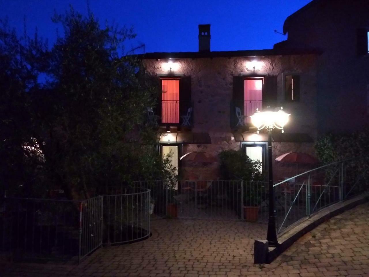 Apartmán Ulivi Sul Garda Garden By Gardadomusmea Tremosine Exteriér fotografie