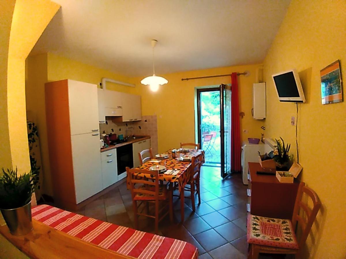 Apartmán Ulivi Sul Garda Garden By Gardadomusmea Tremosine Exteriér fotografie