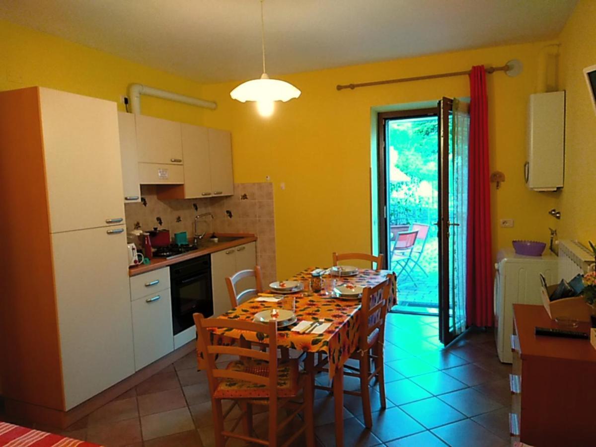 Apartmán Ulivi Sul Garda Garden By Gardadomusmea Tremosine Exteriér fotografie